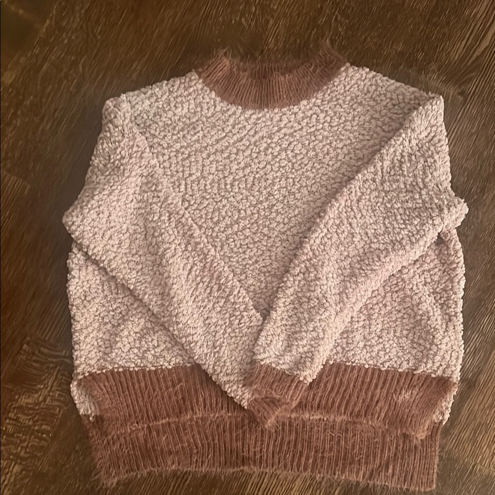 Listicle Cozy Two-Tone Women's Sweater